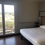 Ibis Centre Hotel