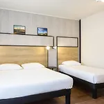 Ibis Centre Hotel