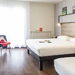 ホテル Ibis Centre ミヨー