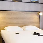 Ibis Centre ホテル 3*