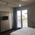 Ibis Centre 3* ミヨー