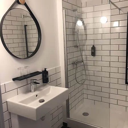 Ibis Centre 3*