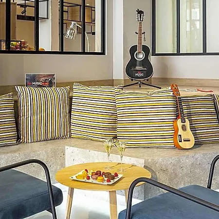 Ibis Centre Hotel 3*