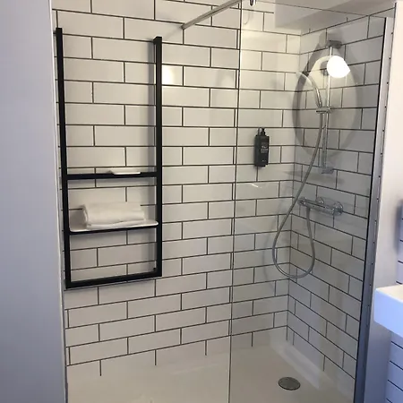 Ibis Centre 3* مييو