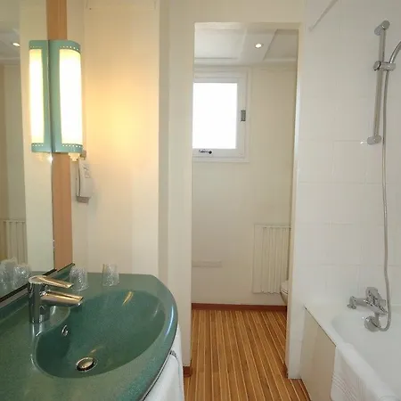 Ibis Centre ホテル 3*