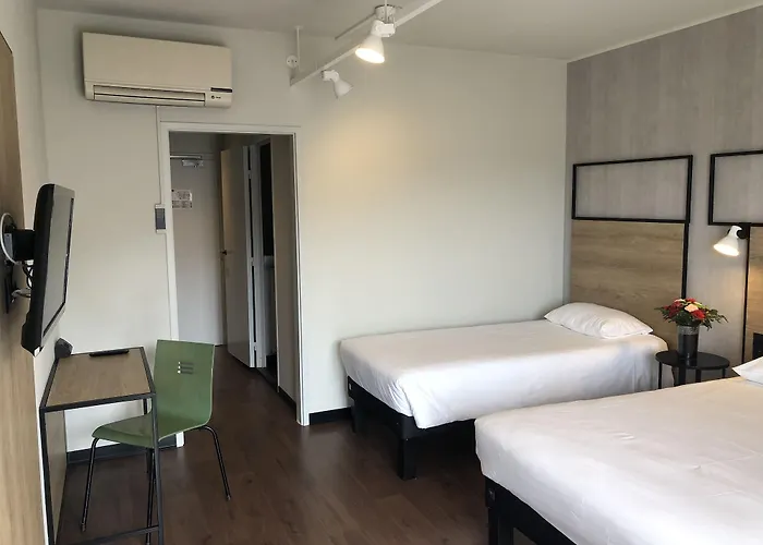 Ibis Centre 3*